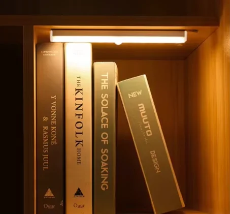 مصباح مستشعر الحركة اللاسلكي LED