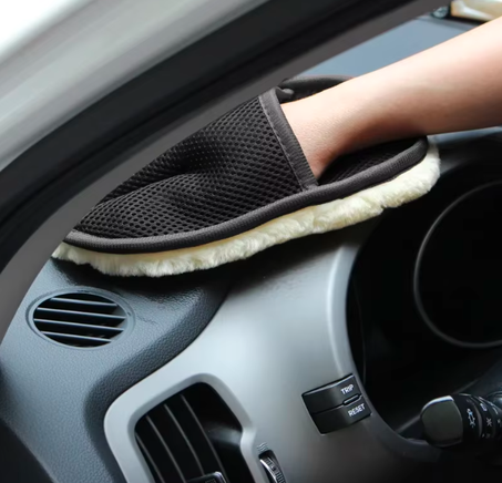 قفازات تنظيف السيارة