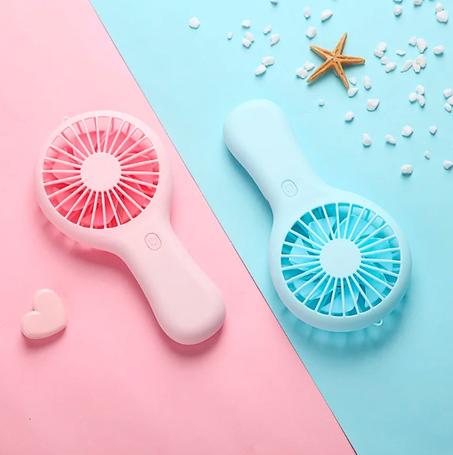 مروحة صغيرة