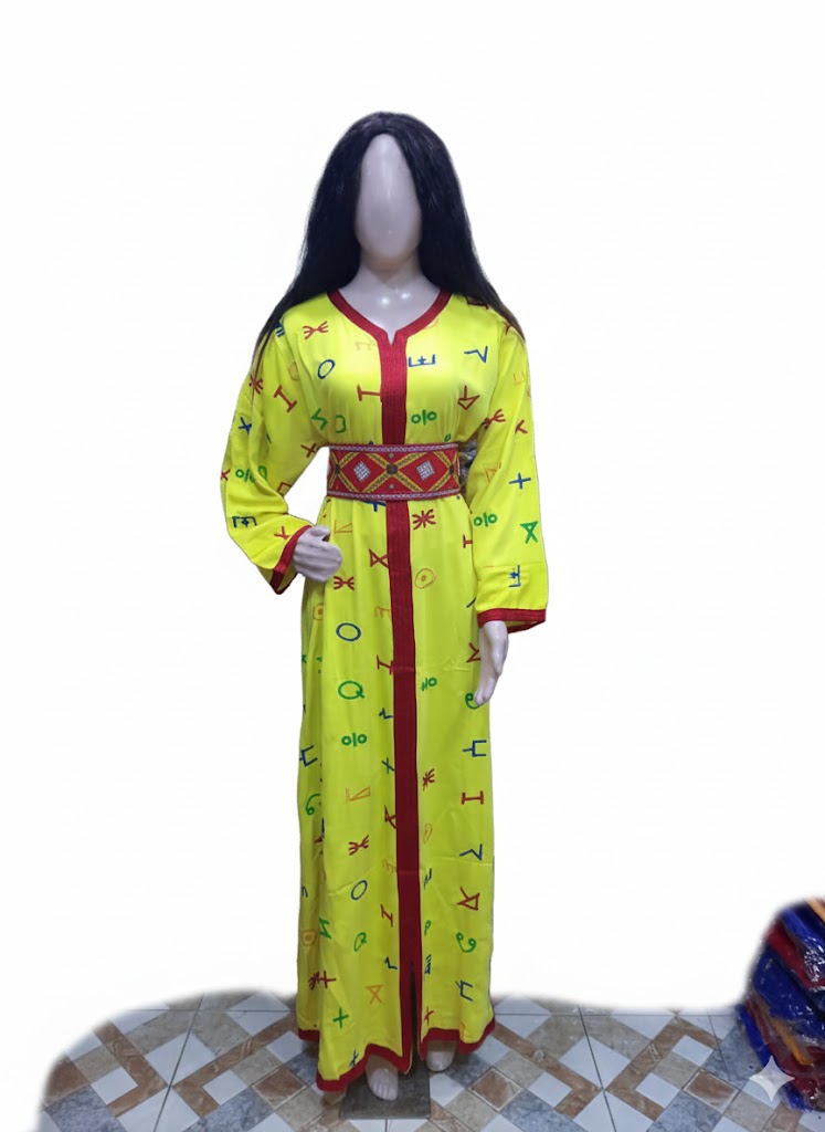 ⭐ قفطان أمازيغي فاخر – مطروز بحروف تيفيناغ بألوان تراثية