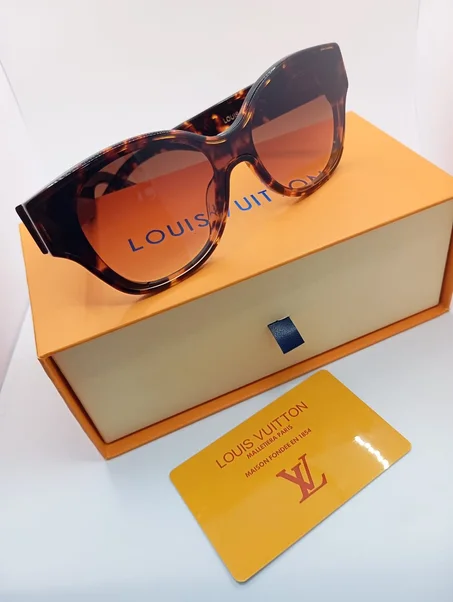 lunettes Louis Vuitton Marron