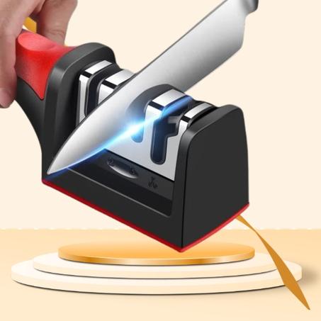 مبراة سكاكين محمولة