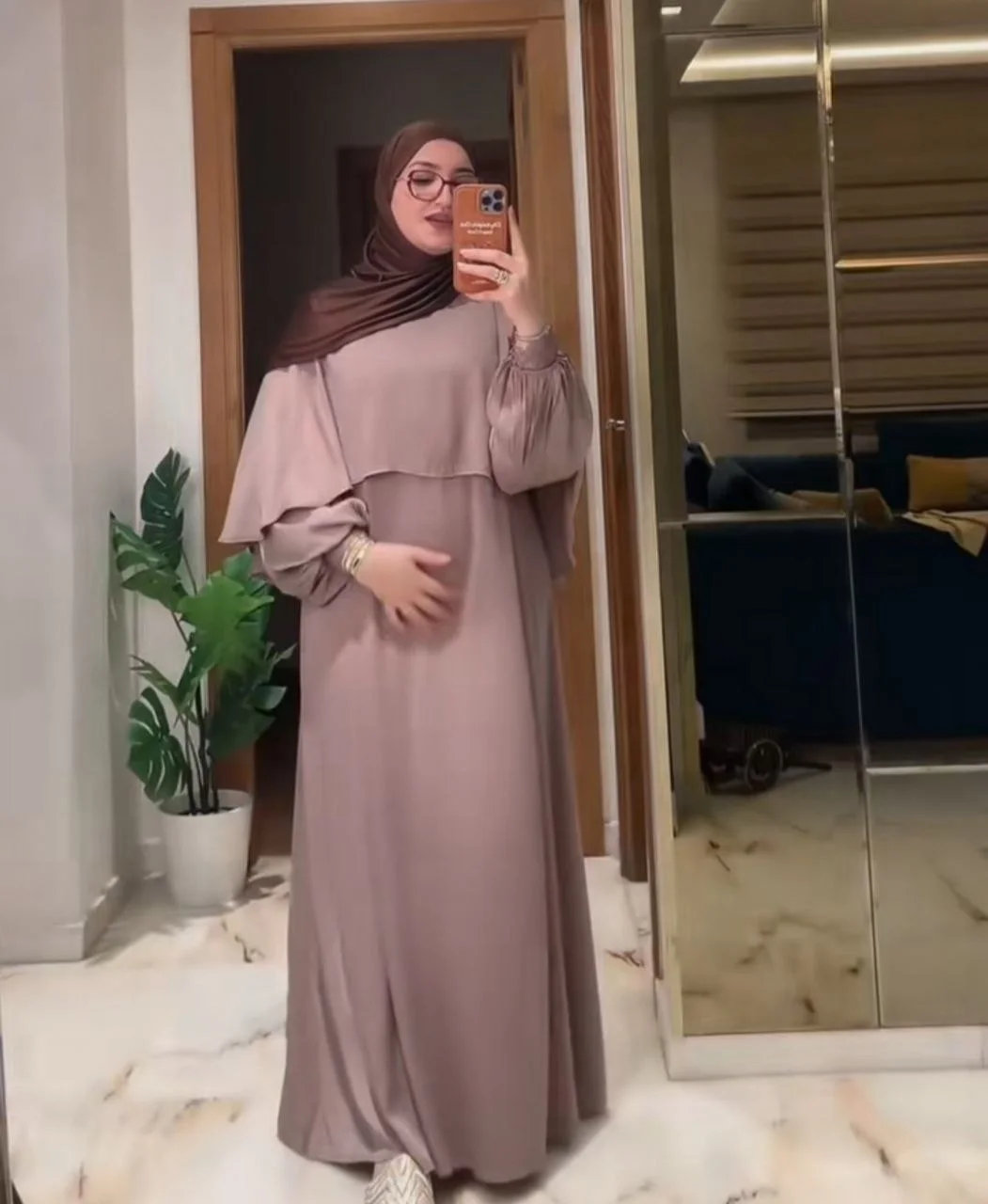 كسوة أنيقة تعطيك إطلالة راقية وخفيفة لفصل الربيع 🌸