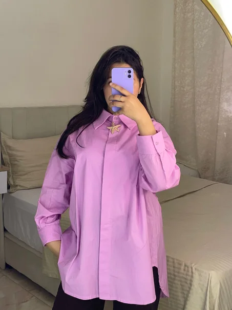قميص وردي