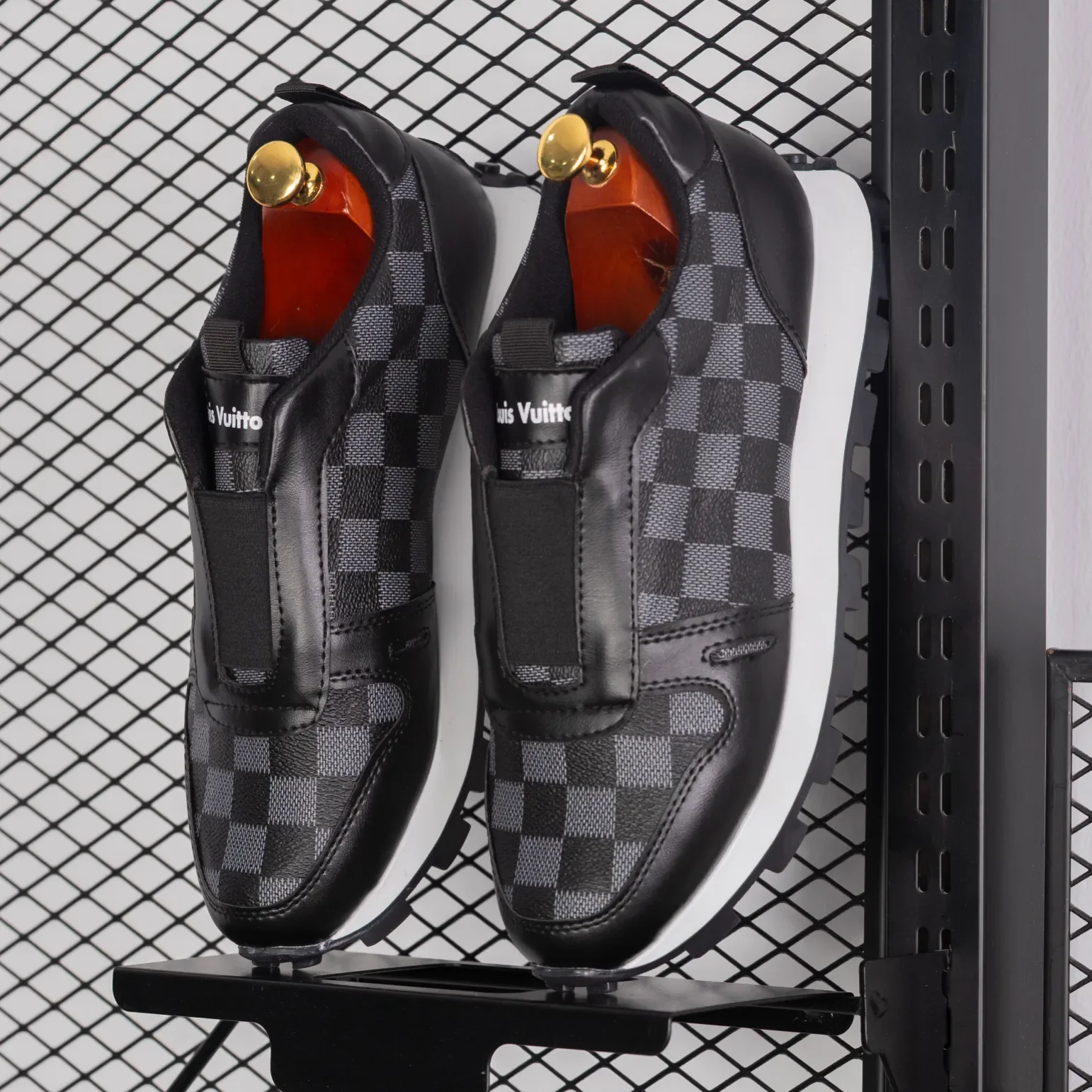 Baskets LV  carrée 2026