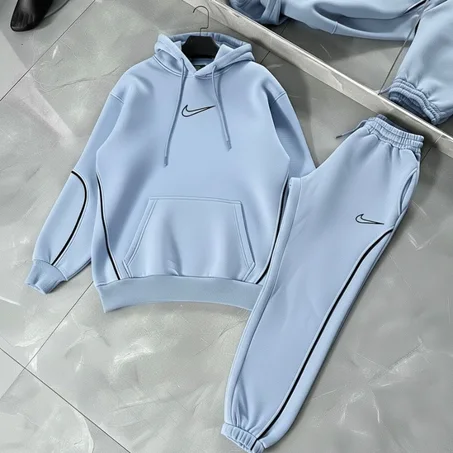 Ensemble Nike Découpé (Hiver)