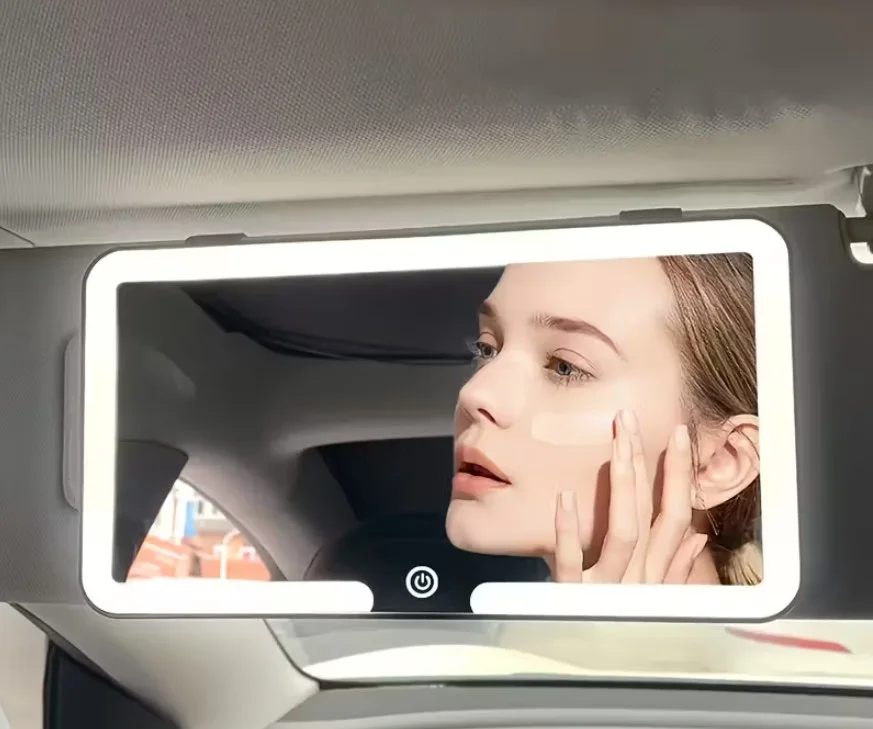 LumiMirror™ – مرآة LED التي تمنحك إضاءة مثالية لكل لمسة أخيرة.