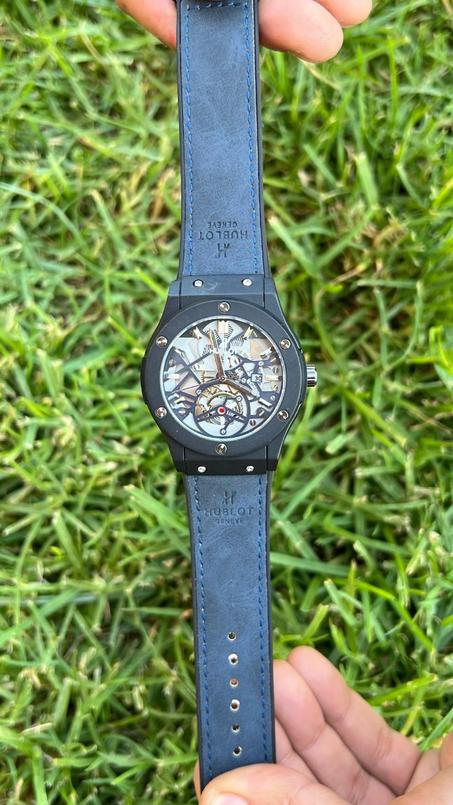 ساعة HUBLOT الفاخرة