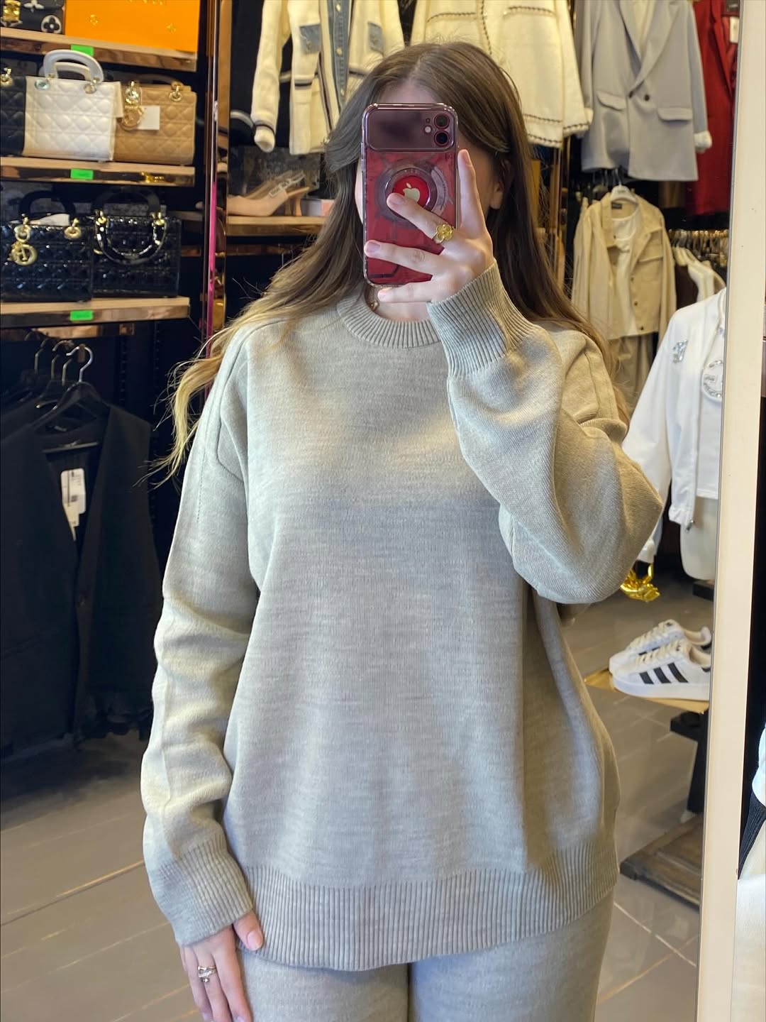 الطقم لي غادي تولّي تلبسيه كل نهار