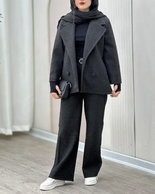 Élégance instantanée, confort toute la journée.