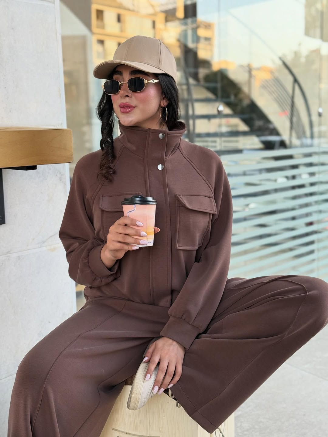 Un look confortable et élégant à la fois