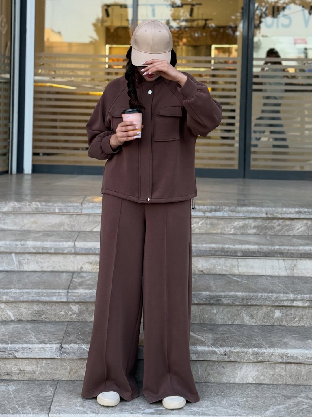 Un look confortable et élégant à la fois