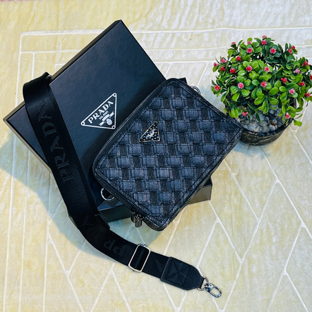 sacoche prada luxury black