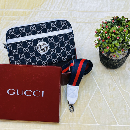 sacoche Gucci blue nuit
