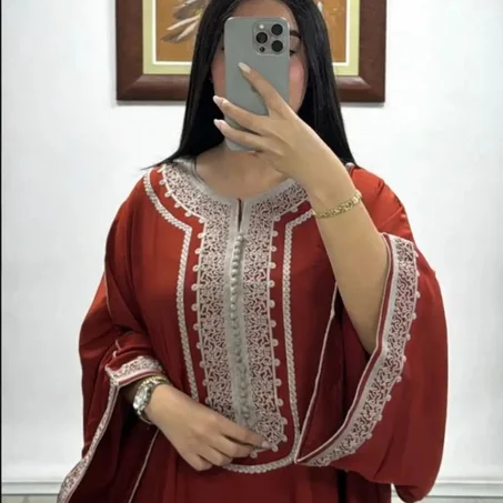 لا تفوتي هذه الفرصة 😍إستفيدي الان من التخفيض الخاص بعشاق الأناقة والشياكة . سارعو بالطلب👇🏻 قبل انتهاء العرض و نفاذ الكمية⏳