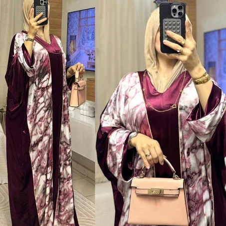 💖 لبنات، العرض الخاص لمدة 3 أيام فقط عباية موبرة لي طوندوش للعيد  🌙… فخامة بتصميم عصري