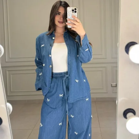 إلى كنتي باغية لوك بسيط ولكن ستايل راقي يخطف الأنظار 🌸هاد الأونصومبل هو الاختيار ديالك بدون تفكير 👌 سارعو بالطلب👇🏻قبل نفاذ الكمية⏳