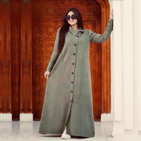 تخفيض حصري🥳 لعشاق الأناقة والفخامة،🤩تألقي بأجمل مونطو طويل  👗💫 وكوني متألقة في كل لحظة✨