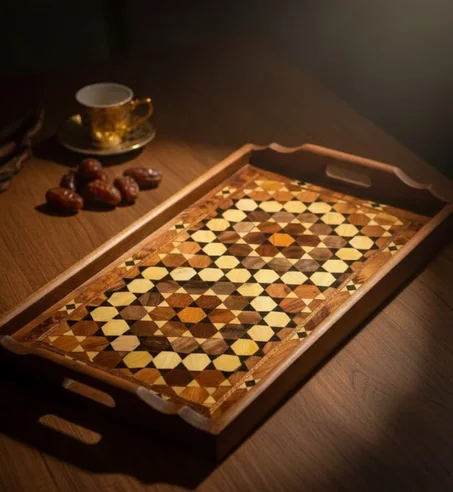 بلاطو مصنوع من خشب العرعار الطبيعي