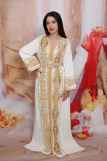 Takchita beige crêpe