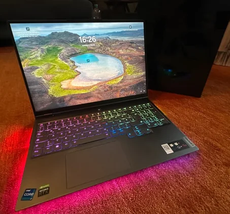 Lenovo Legion 7 - Gaming Laptop