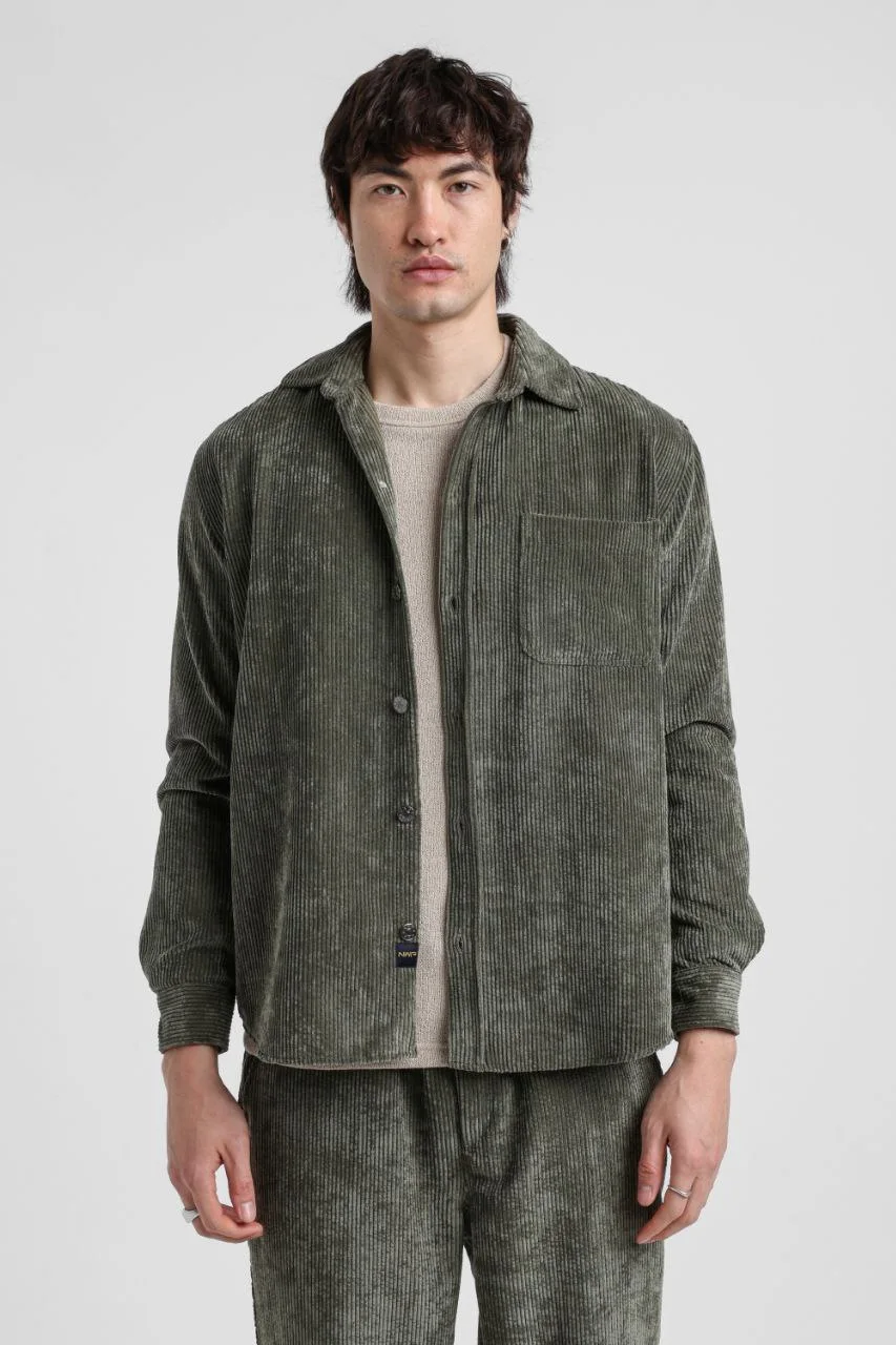 Surchemise Velours Côtelé – Style Premium & Confort Absolu