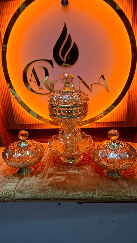 مبخرة الكريستال والنحاس + 2 بومبونيغ