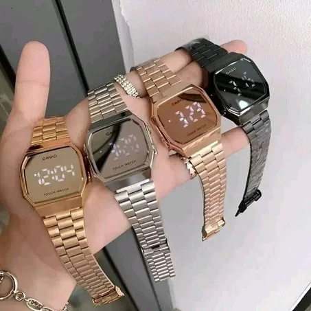 ساعة casio الشهيرة