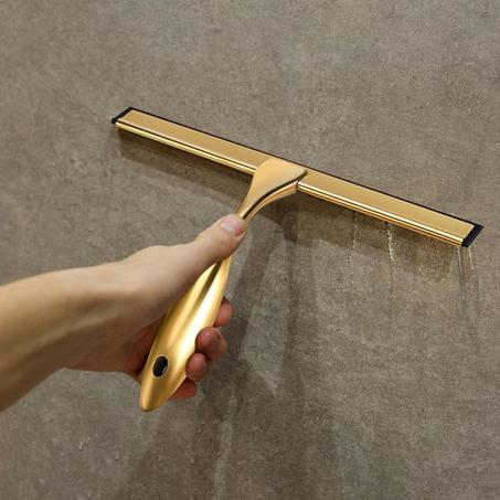 ممسحة السيليكون للزجاج