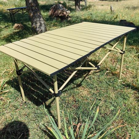 طاولة قابلة للطي