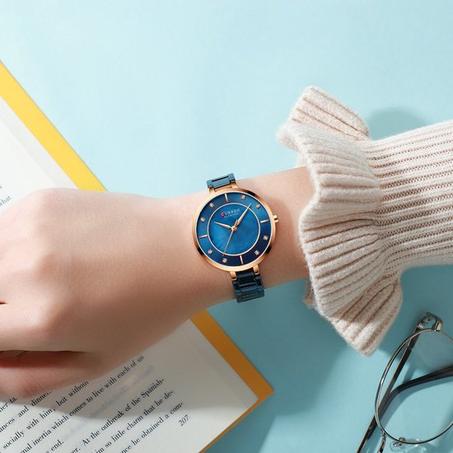 Curren Femmes Montre De Luxe Merk En Acier Inoxydable Bande Dames Montre Avec Crystal Strass Quartz Klok
