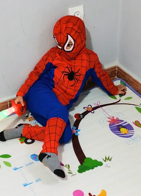 بدلة سبايدار مان