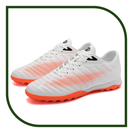 أحذية كرة قدم للأطفال للأرضيات الصلبة