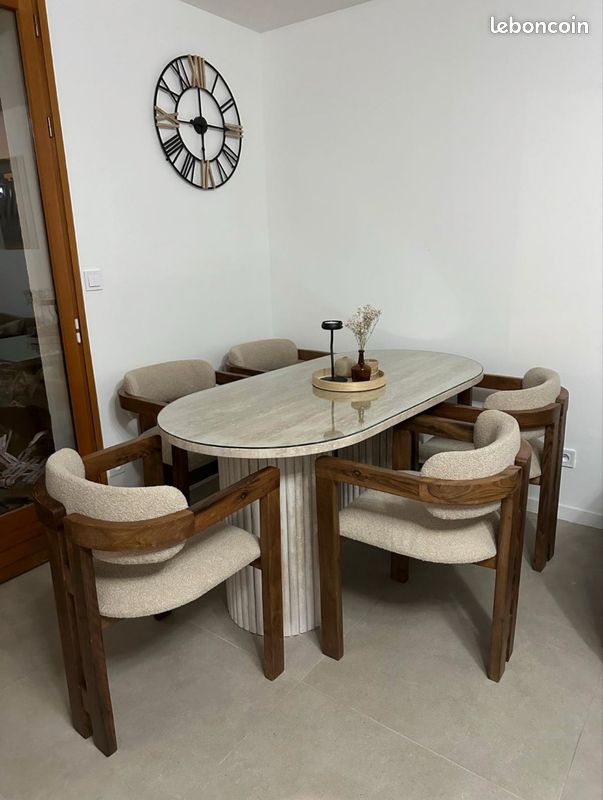 table monge oval