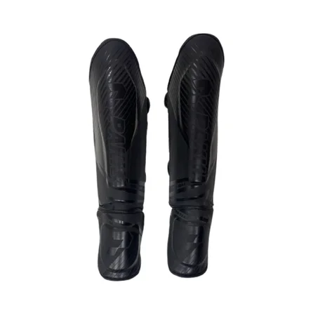 Protège-tibias PAKKA Élite – Noir