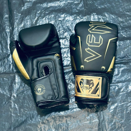 Gants de boxe Venum Elite camouflage Gold et Noir  -SUPERFITSS