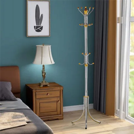 علاقة الملابس العصرية