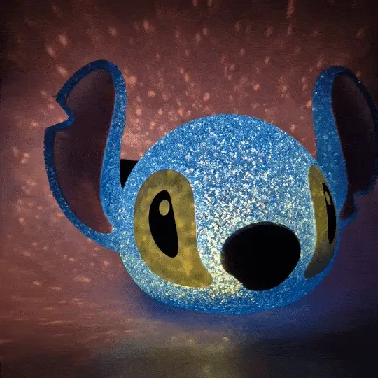 💡🧸 مصباح Stitch الليلي – ديكور ساحر ولمسة من الطفولة!
