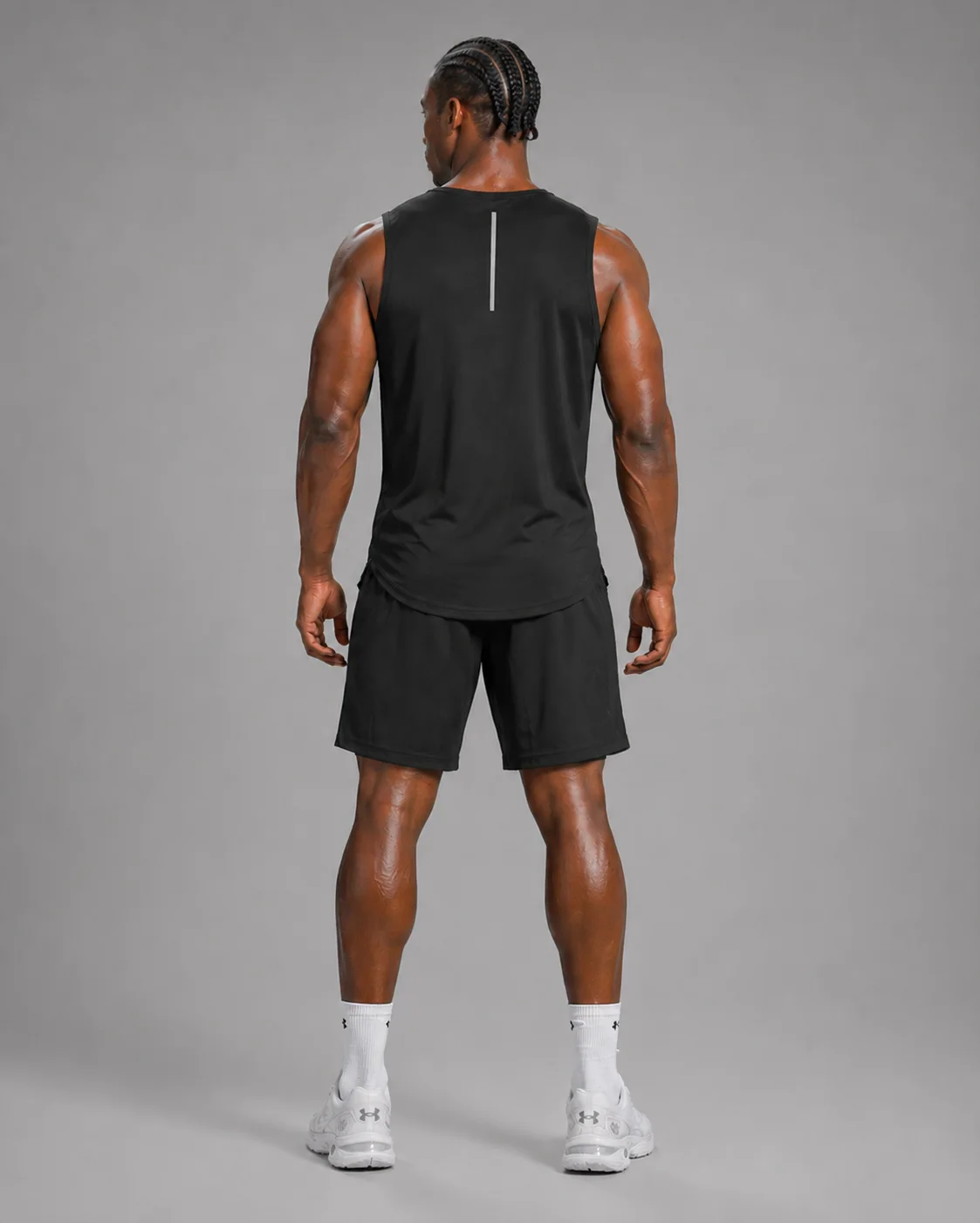 DEBARDEUR + SHORTS