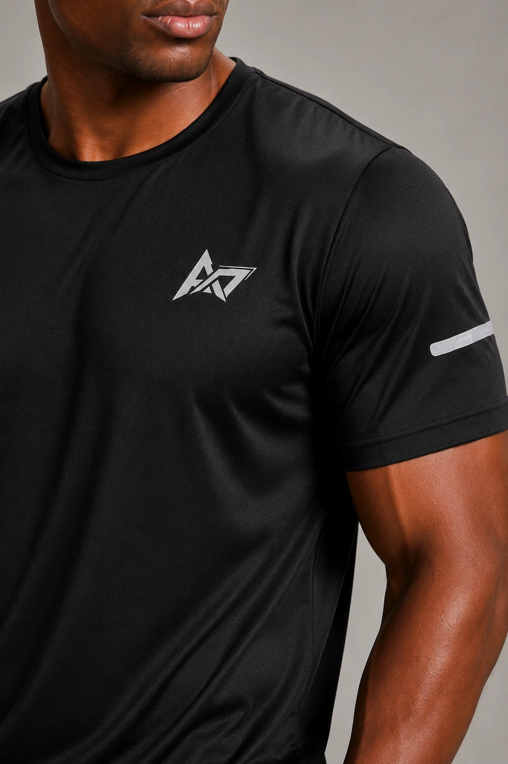 T-SHIRT + SHORTS 2 IN 1