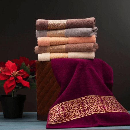 مجموعة متكونة من 6 فوطات