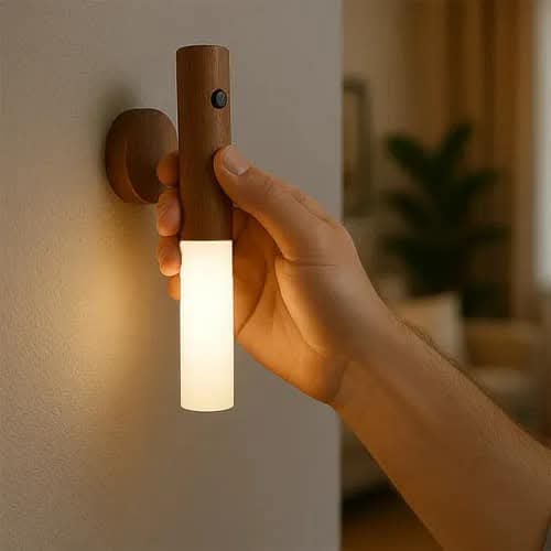 مصباح حائطي مغناطيسي بمستشعر حركة