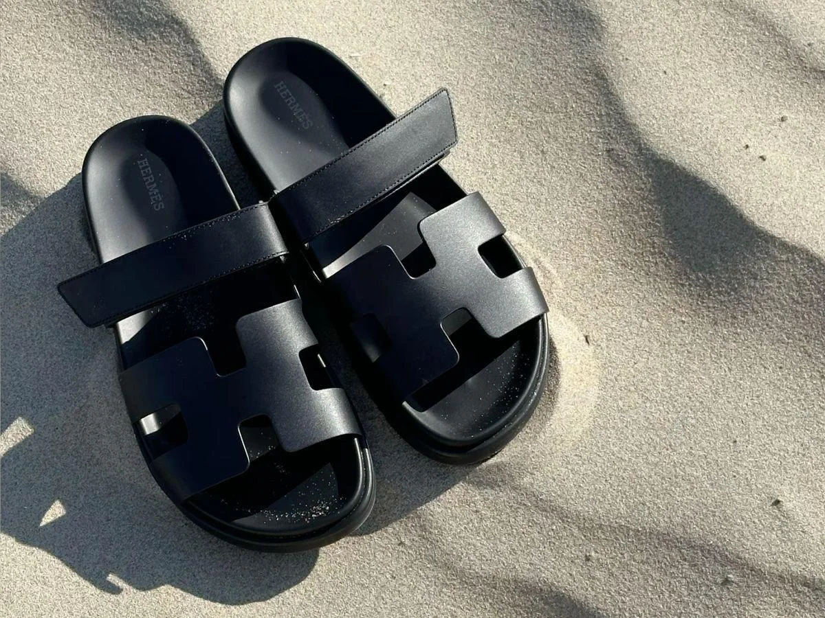 Hermes sandal black