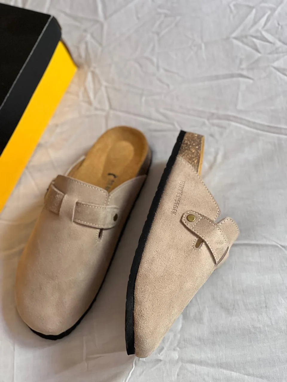 sabot birkenstock boston couleur taupe