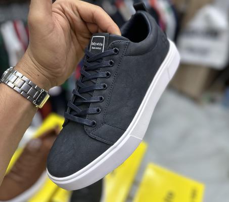 Le Nouveau Model  BeIIy.White (A02)