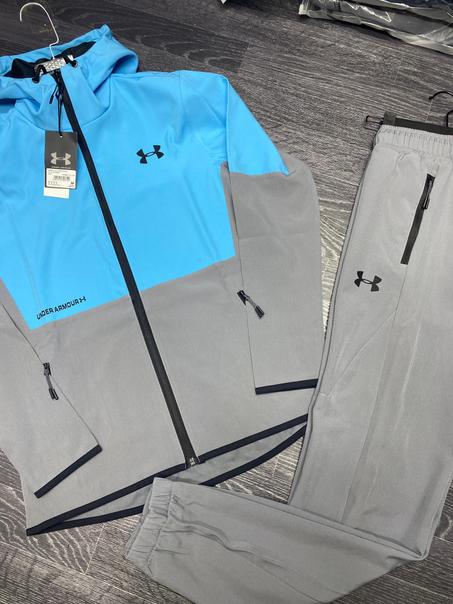 سرفيت أنيقة.UNDER ARMOUR