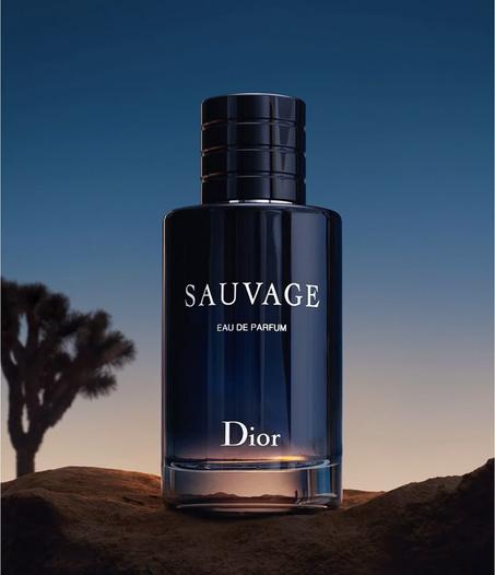عطر رجالي فاخر من دار ديور (Dior)، مشهور عالمياً برائحته القوية والرجولية، وكيعتبر من أكثر العطور مبيعاً في العالم.