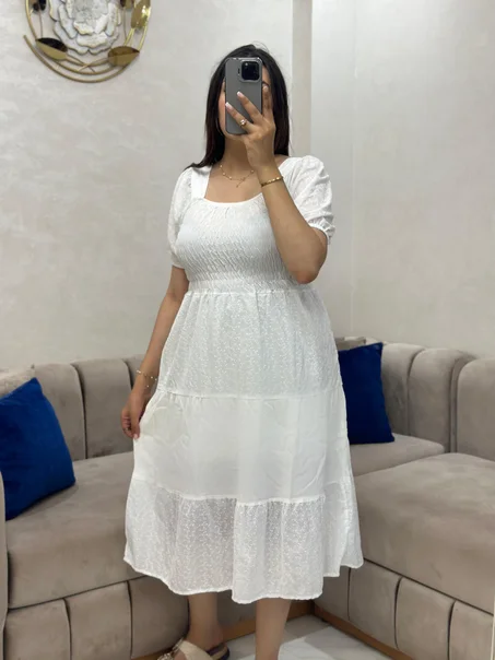 الفستان ديال الأحلام الأبيض