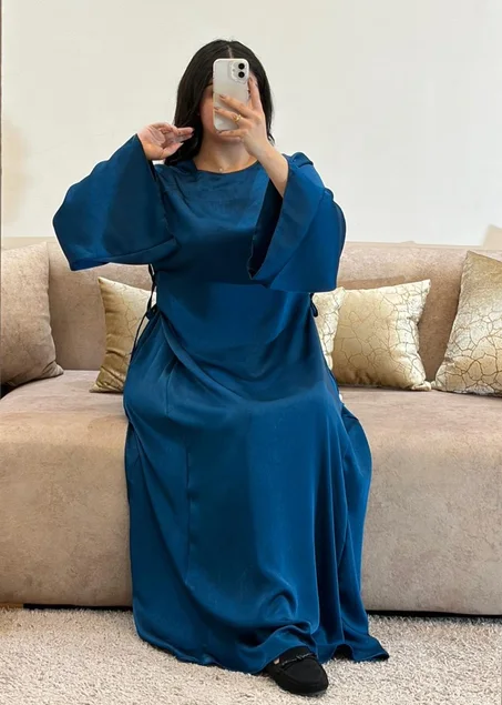 Robe satan farwasi– إطلالة راقية وأنيقة ✨