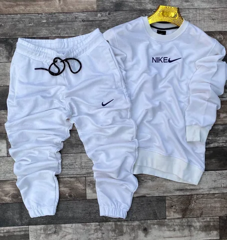 👟 طقم رياضي رجالي NIKE (سويت شيرت + سروال)